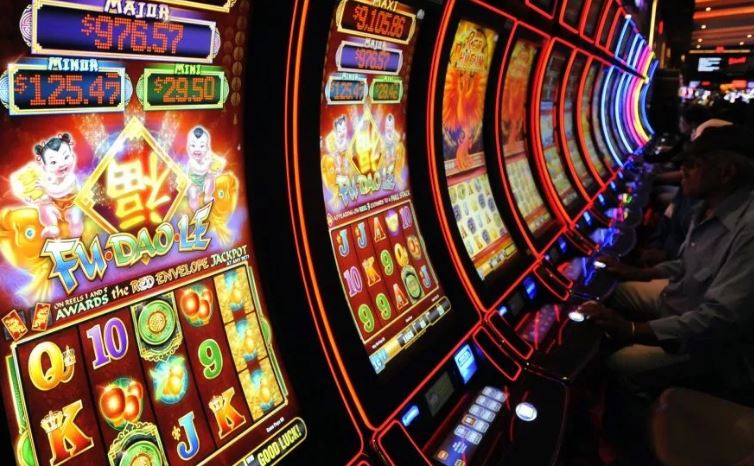 Поиграть в слоты игровые автоматы лучшие азартные игры онлайн казино